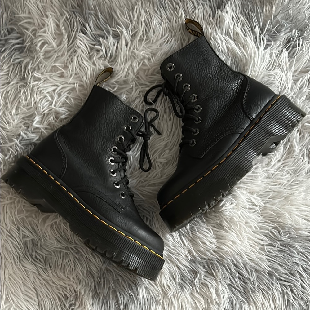 Dr. Martens Jadon III Boots (very new, just tried on)